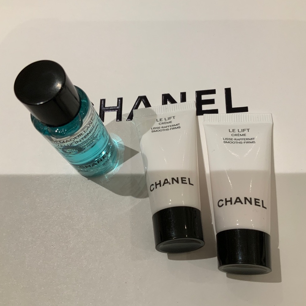 2 Chanel Le Lift Serum Samples travel eye make up remover